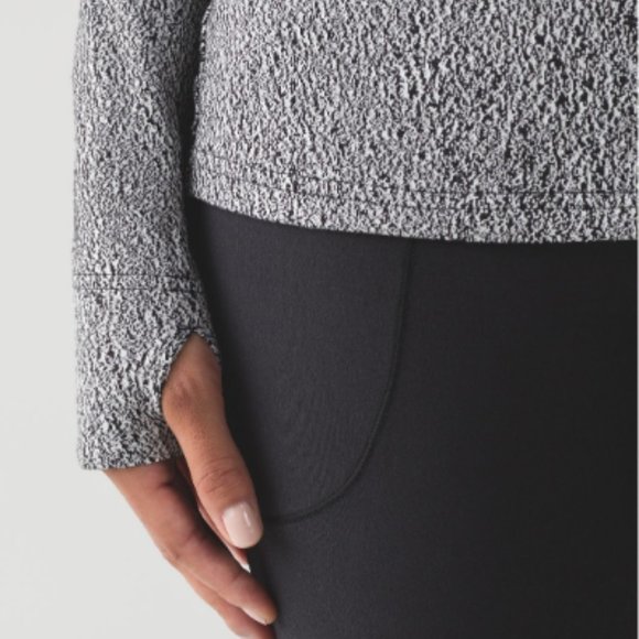 Lululemon Ready to Rulu™  Turtleneck - Picture 4 of 16
